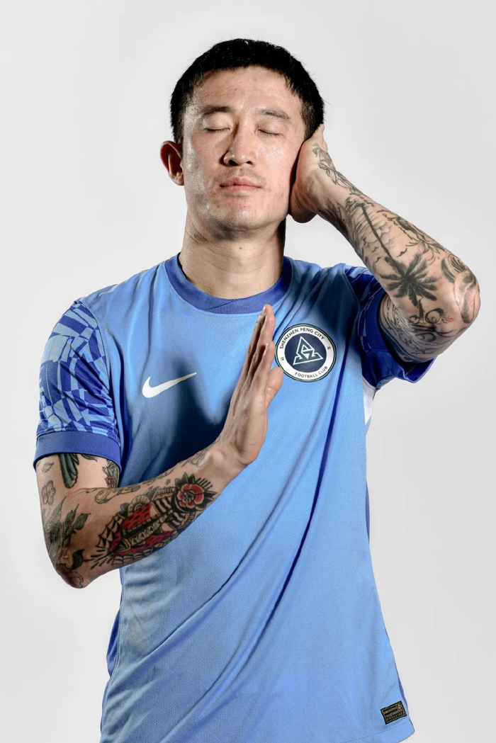 专业不断向互动娱乐媒体的战略目标稳步迈进。服务