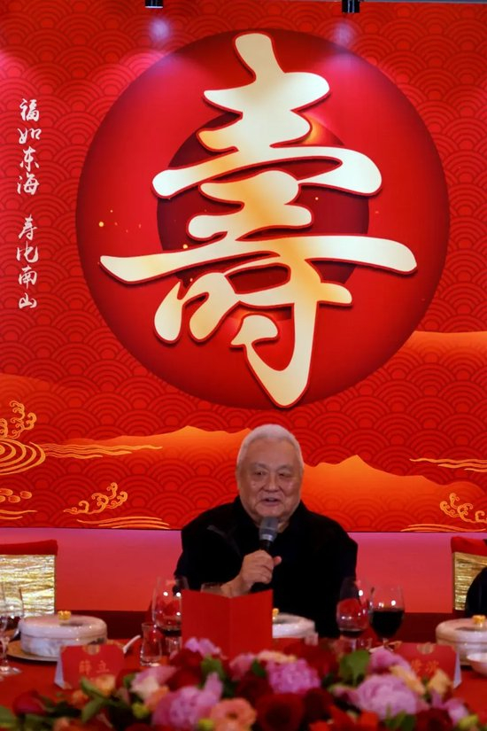 不断向互动娱乐媒体的战略目标稳步迈进。相关图片