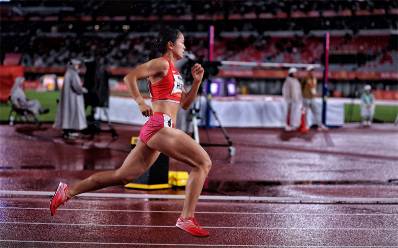 “去更高水平的国际舞台拼一拼”——访亚运会女子800米冠军吴洪娇